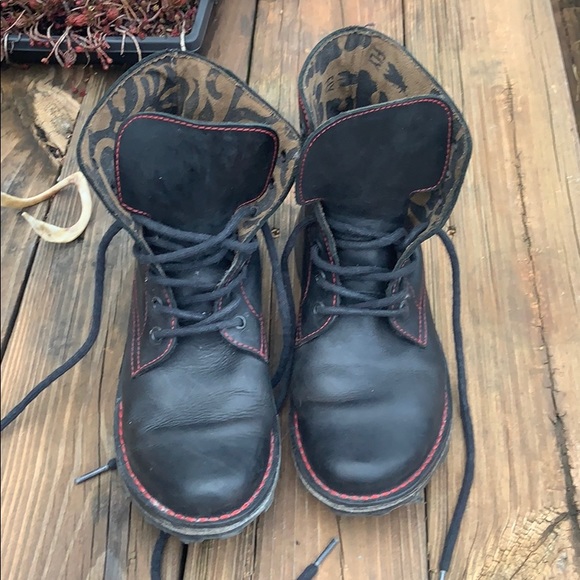 SOLD 🍀🍀🍀Fly London black leather boots/Portugal SOLD🍀 - Picture 2 of 8